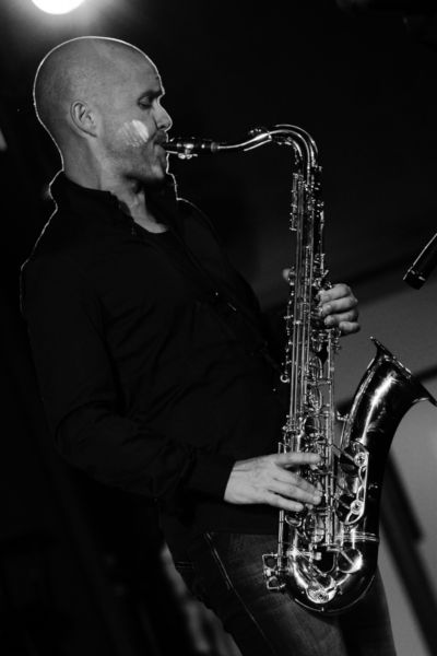 Le Saxophoniste du groupe Jazz Cocktail, lors d'un mariage à Genève